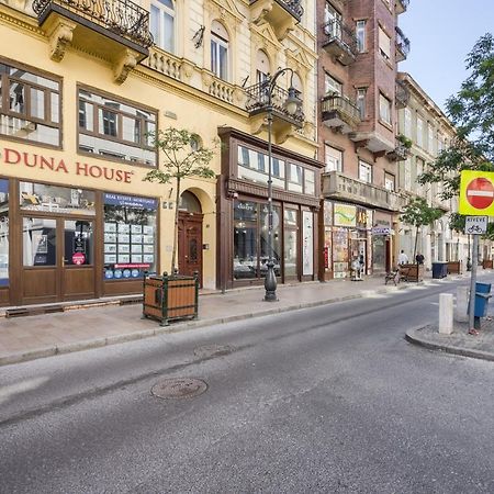 Bpr Kiraly Street Nest With A/C Apartment Budapest Luaran gambar